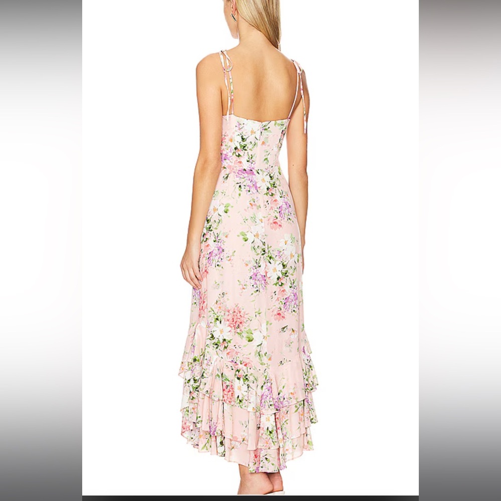 Yumi Kim Baxter Dress in soft kiss blush! Size small, length Midi